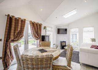 Ladera Retreat Lodges - Eaton - 4