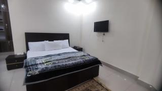 Summit Hotel Naran - Nārān - 8