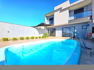 Sobrado com 2 Suítes Novo 10 min do Centro - 9