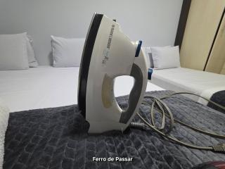 Sobrado com 2 Suítes Novo 10 min do Centro - Foz do Iguaçu - 1