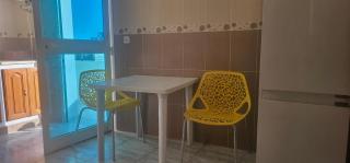 une chambre, un salon, cuisine et balcon - Monastir - 4