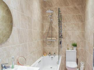 The Seaside Suite - Helensburgh - 3