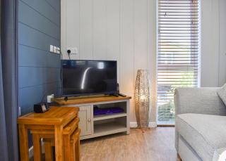Riverside Holiday Park - Amberley - 7