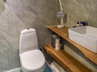 The Hobbit House - Hastingleigh - 2