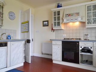 Sunrise Apartment - Lochmaddy - 6
