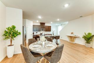 12 Mi to Dtwn McKinney Modern Gem with Patio and Yard - Anna - 5