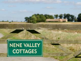 Len Cottage - Thurning - 7