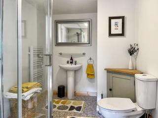 Island Lodge - Little Baddow - 5