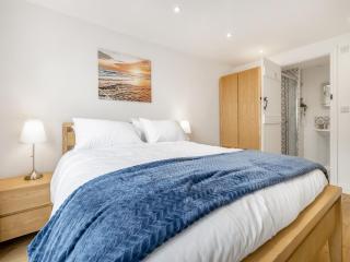Orchard Barns - Uk47200 - Stapleton - 1