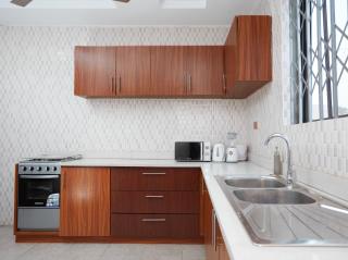Monroe Luxury Apartments - Kumasi - 1