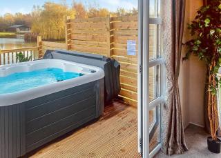 Noahs Retreat - Laceby - 2