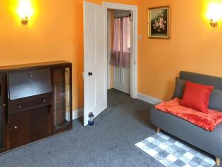 5 Rose Cottages - Sandhurst - 3