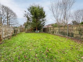 5 Rose Cottages - Sandhurst - 2