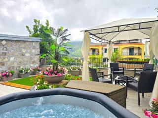 Grazy Home - Bright new Apt with Terrace and Jacuzzi - 6