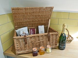 Perivale Lodge - Lydney - 6