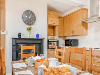 Monkroyd House - - 2