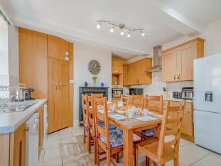 Monkroyd House - - 3