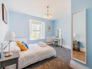 Monkroyd House - - 1