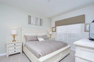 4815 Townhome com Piscina Privada– Storey Lake - 3