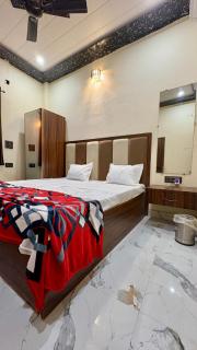 Chauhan Inn - Vrindāvan - 7