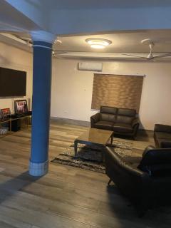 Skyline Serenity Loft - Accra - 5