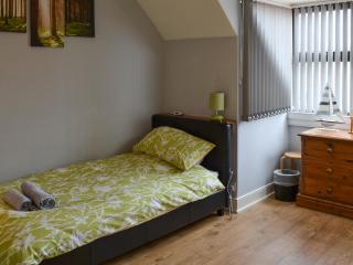Lynbank - Seahouses - 1