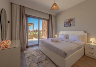 Idyllic 3BR Twin Villa Pool & Lagoon Ancient Hill - El Gouna - 9