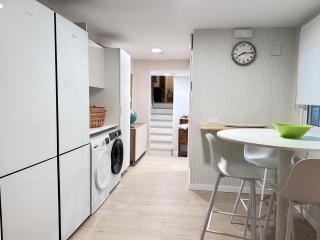 EcoCasa 12PAX perfecta grupos, reforma lujo, junto parada Burjassot metrovalencia, cerca centro Valencia y playa, lavadora, secadora equipamiento total - Benimamet - 5
