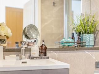 Queens Apartment - Ramsgate - 1