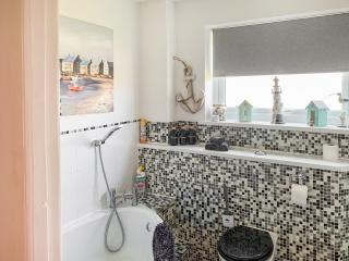 Sunny Prestatyn Apartment - Prestatyn - 6