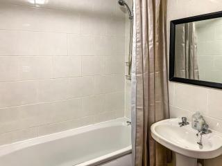 Sunny Rhyl Apartment - Uk44631 - Rhyl - 2