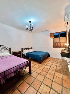 La casa Gallega - - 4