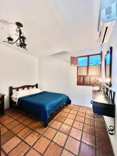 La casa Gallega - - 8