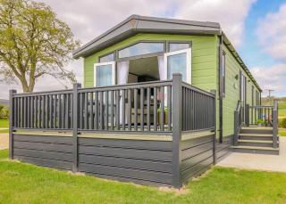 Meadow Springs Country Leisure Park - Caersws - 4