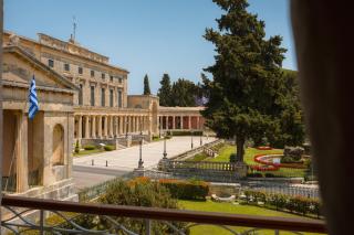 L Square, Luxurious Landmark apartment - Corfu - 9