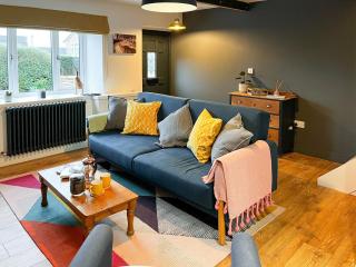 Padfield House - Glossop - 8