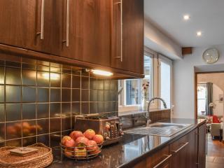 The Swiss Cottage - Pickering - 4