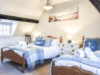 Sea Dog Cottage - Uk42479 - Whitby - 2