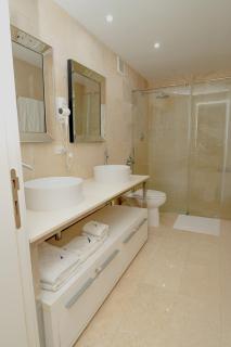 YOO, signature ocean view stay by Yourhost - 3