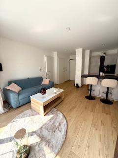 New 2 room apartment with garden & garage, Close to Parliament - Schiltigheim - 0