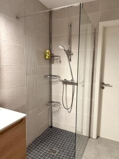 New 2 room apartment with garden & garage, Close to Parliament - 1