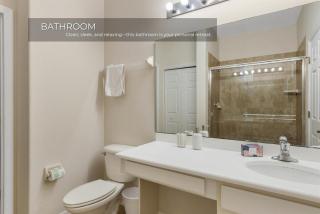 Charming 3-Bedroom Home in Gated Oakwater Resort - 7