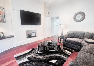 Luxurious & Spacious 2BR City Centre Duplex - Nottingham - 2