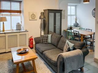 The Nest - Llandeilo - 9