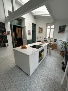 Le Mans Gem with Garage for Motorsport Fans - Le Mans - 7