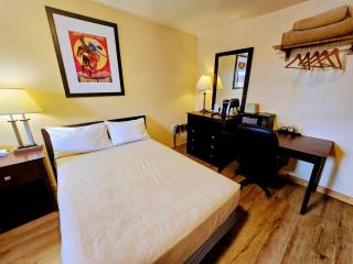 Teton Court Motel - 6