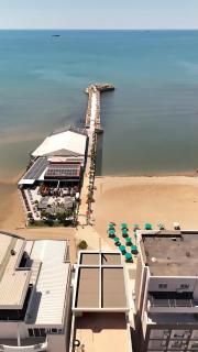 Klebrido Hotel and Restaurant - Durrës - 5