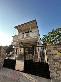 Arbi Apartaments - Velipojë - 0