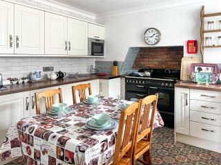 Kent House - Carmarthen - 8
