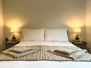 Lower Moon - Port Isaac - 5